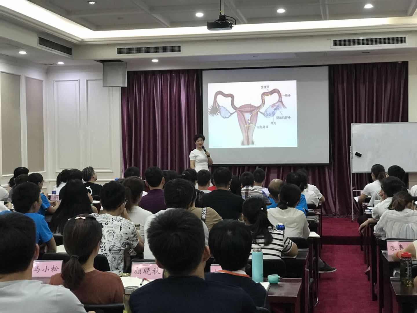 醫(yī)學教育網2018年北京臨床執(zhí)業(yè)/助理醫(yī)師面授旗艦班開班啦！